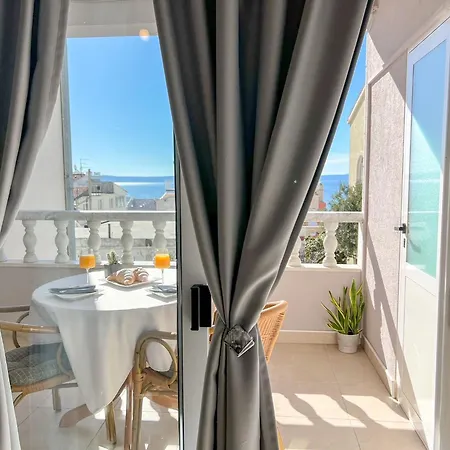 Apartment Holiday Makarska Apartament