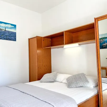 Apartment Holiday Makarska Apartman Makarska