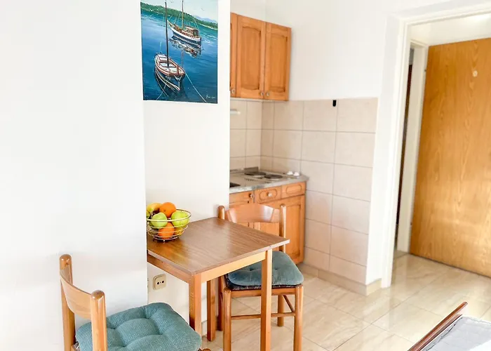 Apartment Holiday Makarska Apartment